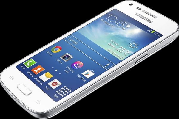 Galaxy J36 trafił do oferty Samsunga