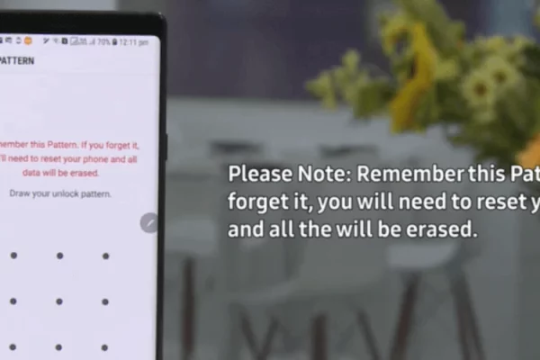 grafika przedstawiająca telefon Samsung Galaxy ze wzorem do odblokowania urządzenia
