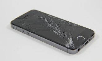 Szkło Gorilla Glass – co to jest i jak chroni ekran telefonu?