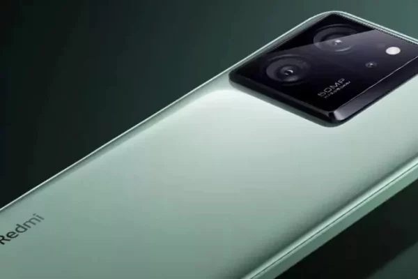 Grafika przedstawiająca smartfon Redmi K70 Ultra