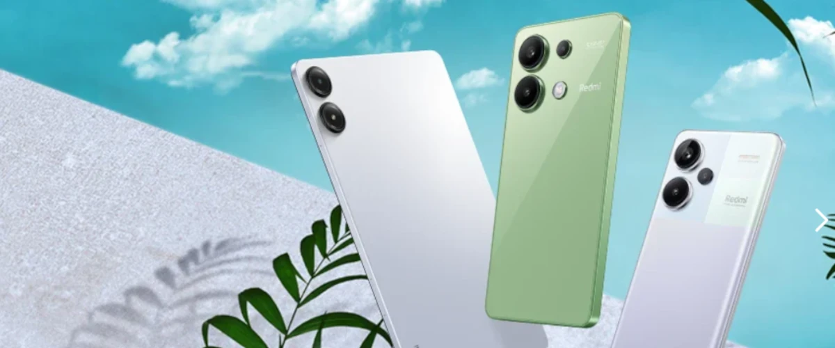 grafika firmy Xiaomi przedstawiająca 3 smartfony tego producenta na plaży