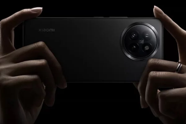 Grafika przedstawiająca prawdopodobny wygląd smartfona Xiaomi 14 Civi