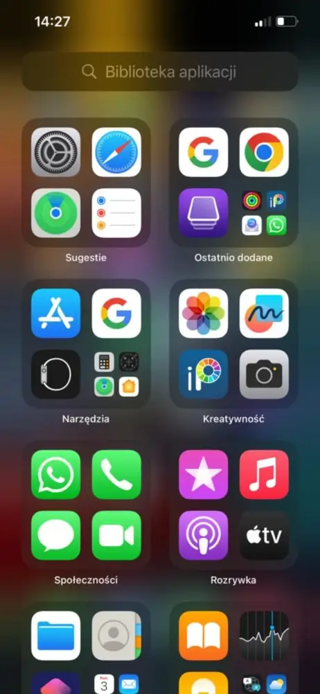 screen Biblioteki aplikacji z iPhone'a 13
