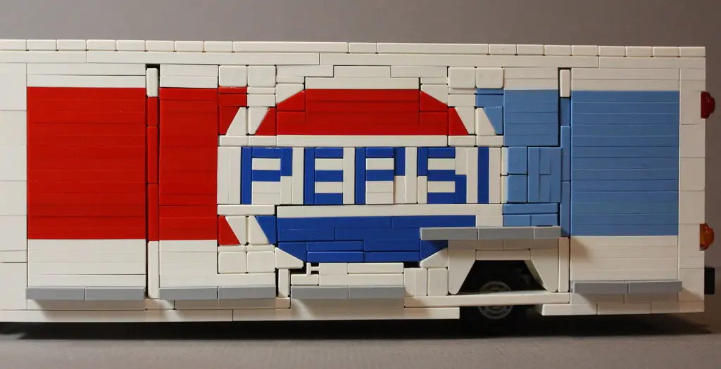 Pepsi wprowadza swojego… smartfona