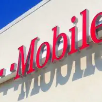 T-Mobile aktualizuje taryfę T. Wśród nowości m.in. Huawei i Samsung