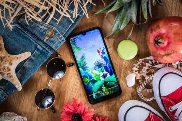 LG Q60