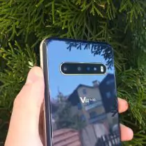 Dostojny smartfon klasy premium, a więc LG V60 ThinQ – recenzja