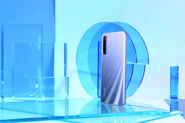 Realme X50