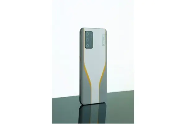 Realme race