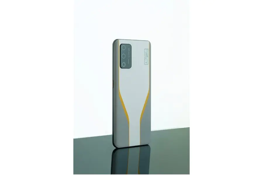 Realme race