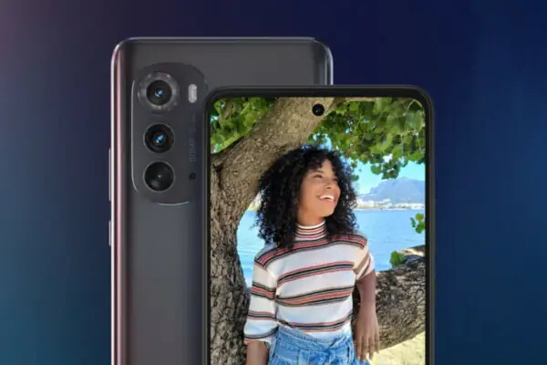 Motorola Edge 2022 debiut
