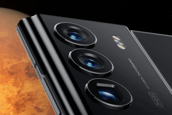 ZTE Axon 40 Ultra Space premiera