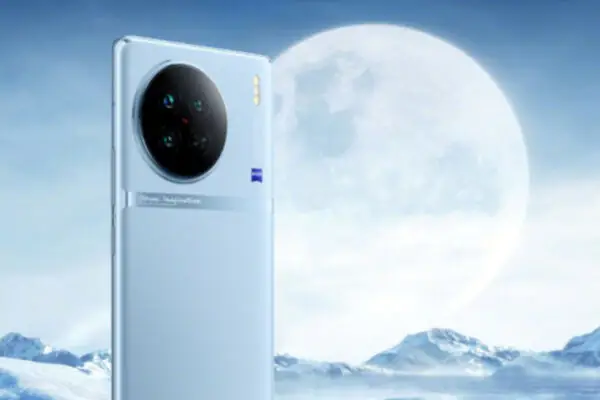 grafika przedstawiająca smartfona vivo X90