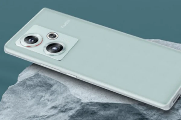 ZTE Nubia Z50 premiera