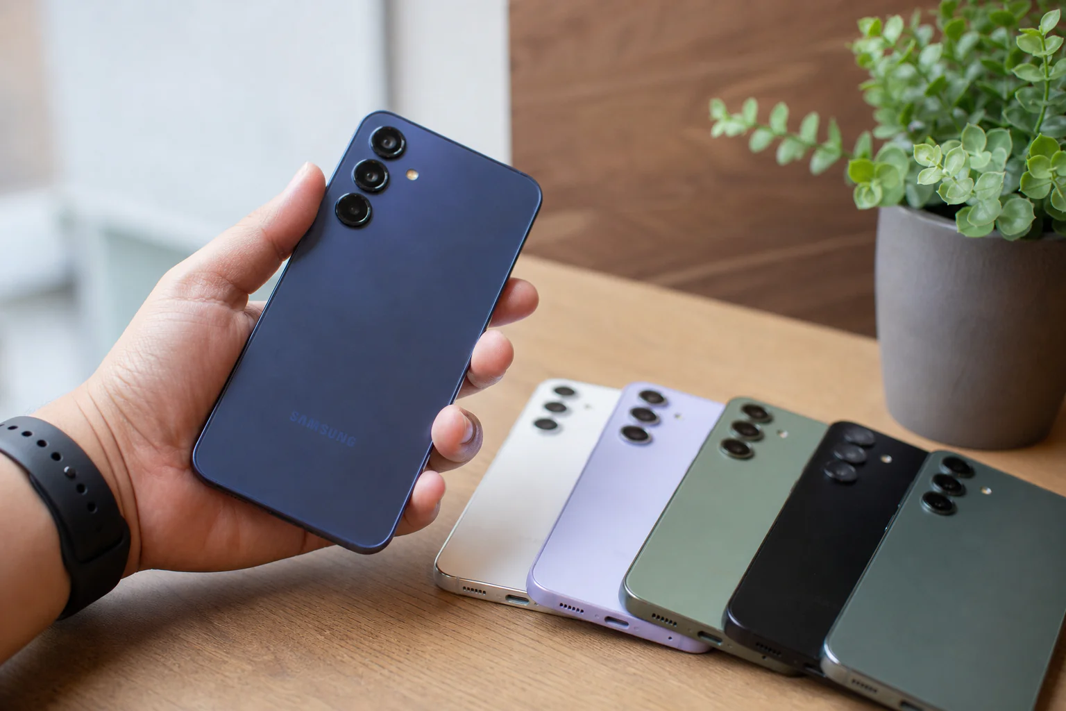 Jaki Samsung do 1500 zł? Ranking TOP 10 w {year} roku