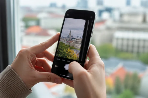 Jak zrobić screena z telefonu z Androidem i iPhonem?